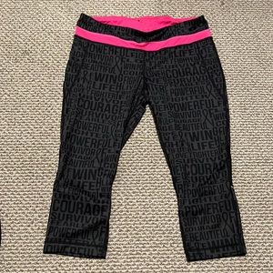 Ideology - crop legging - breast cancer awareness